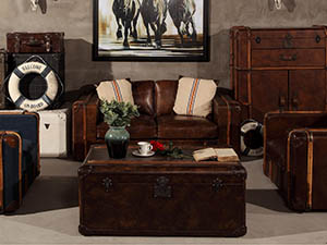Antique Leather Trunk 