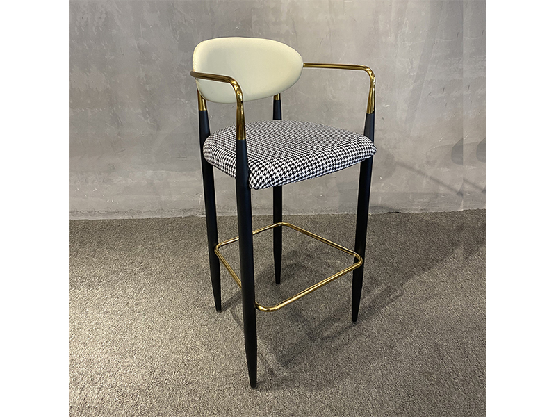 Modern PU Fabric Barstool Wooden Chairs