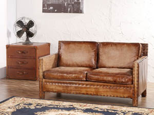 Vintage Leather 2S Sofa with Rivets 