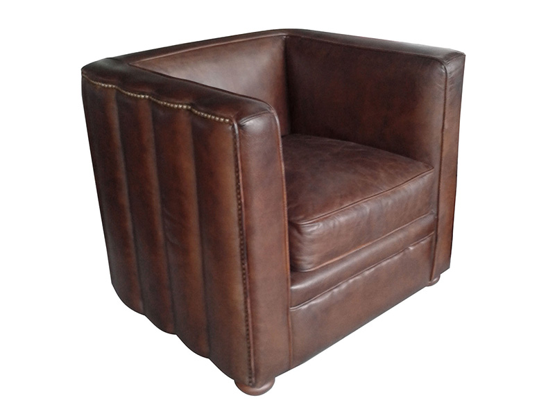 Vintage Retro Tan Leather Sofas For Sale