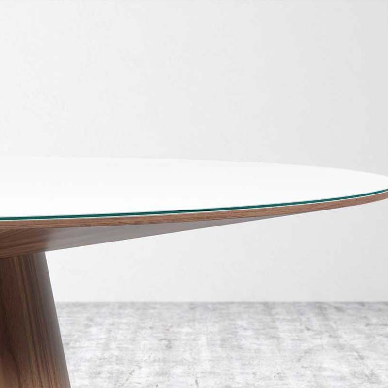 Dining Table,Round dining table;Wood dining table