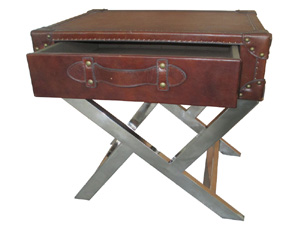 X Base Vintage Leather Small Trunk